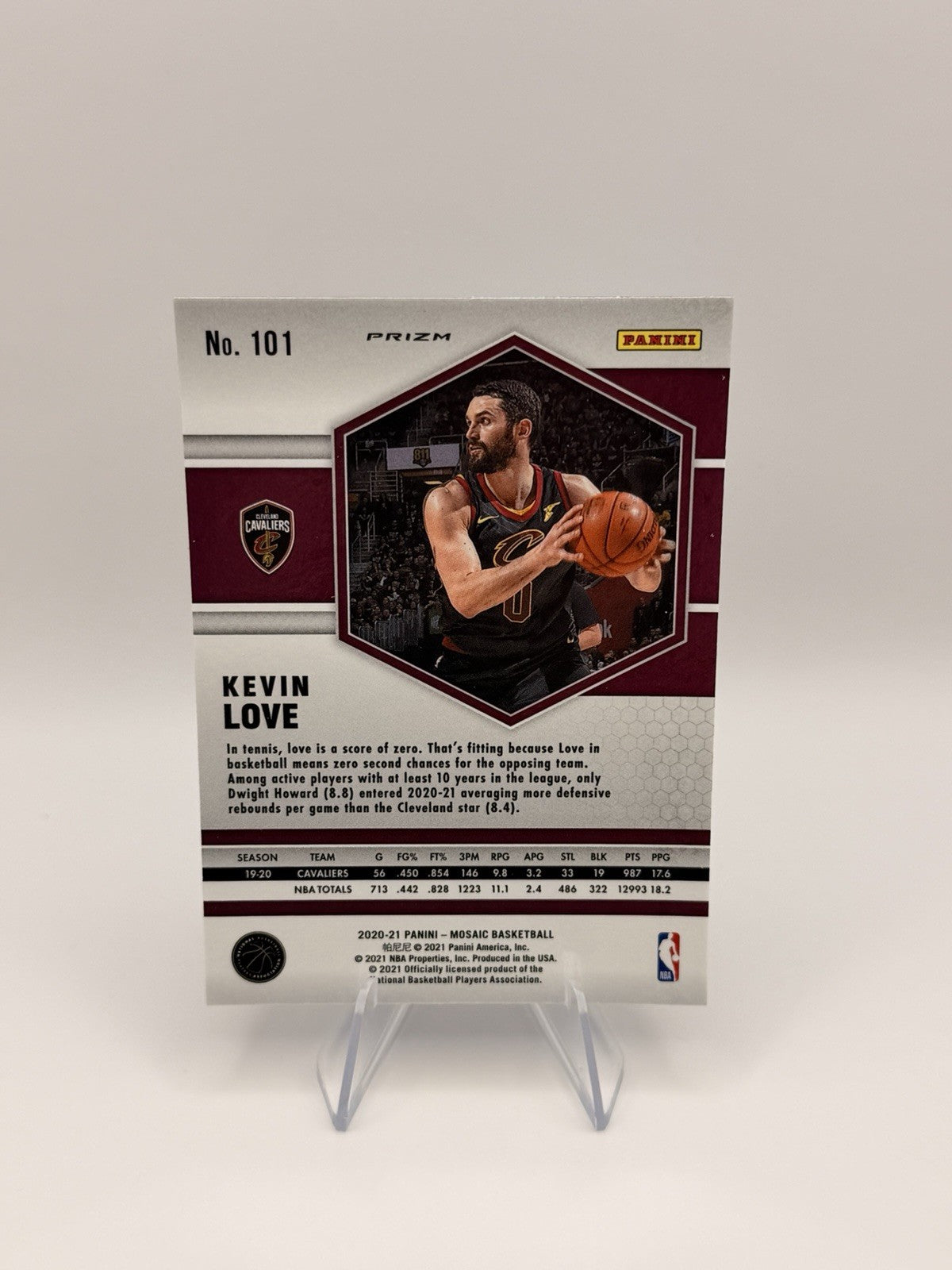 2020-21 Panini Mosaic Kevin Love Blue Mosaic Prizm #101 Cleveland Cavaliers