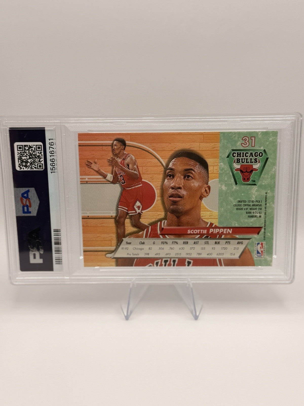 Scottie Pippen 1992 Fleer Ultra #31 PSA 8 Chicago Bulls HOF Vintage NBA Card