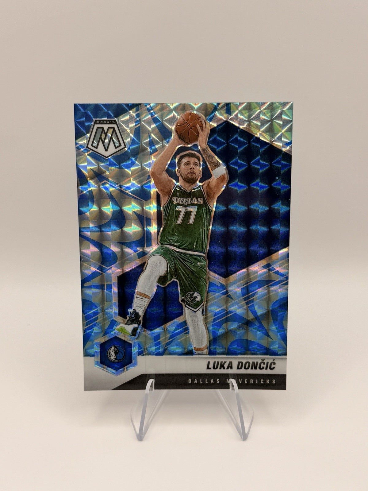 2020-21 Panini Mosaic Luka Doncic Blue Mosaic Prizm #47 Dallas Mavericks
