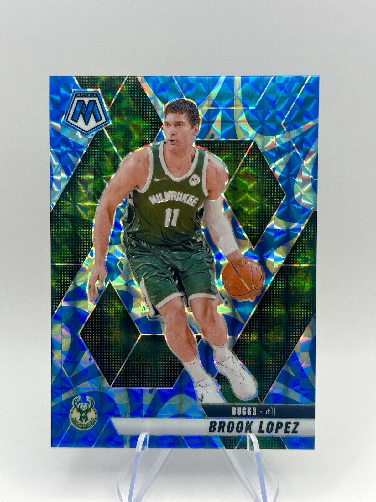 2024-25 Panini Mosaic Brook Lopez Green Mosaic Prizm Milwaukee Bucks #45