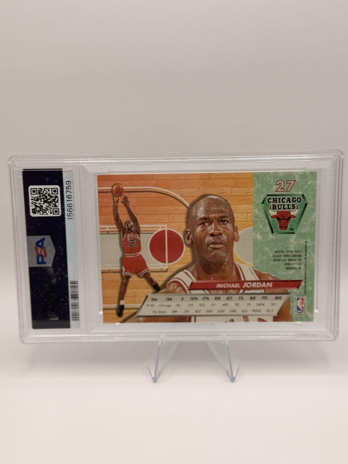 Michael Jordan 1992 Fleer Ultra #27 PSA 8 Chicago Bulls Vintage NBA Card